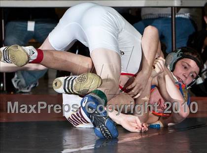 Thumbnail 3 in CIAC Class LL Championships photogallery.