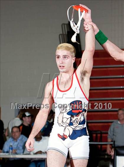 Thumbnail 2 in CIAC Class LL Championships photogallery.