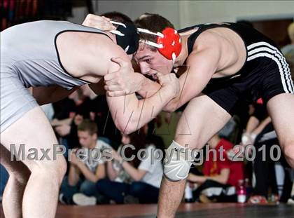Thumbnail 3 in CIAC Class LL Championships photogallery.
