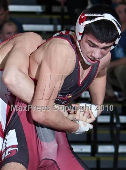Thumbnail 2 in CIAC Class LL Championships photogallery.