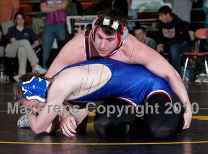 Thumbnail 2 in CIAC Class LL Championships photogallery.