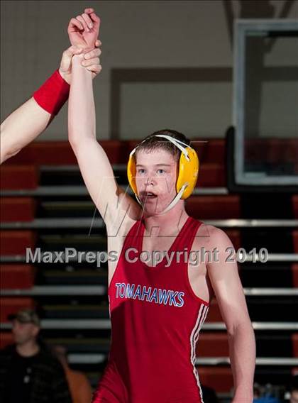 Thumbnail 2 in CIAC Class LL Championships photogallery.