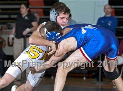 Thumbnail 2 in CIAC Class LL Championships photogallery.