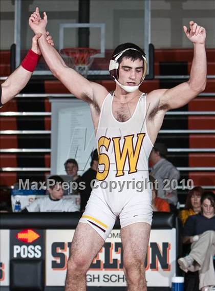Thumbnail 2 in CIAC Class LL Championships photogallery.