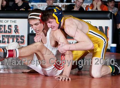 Thumbnail 1 in CIAC Class LL Championships photogallery.