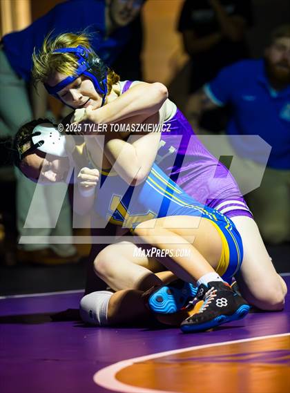 Thumbnail 2 in Grand Island v Kearney photogallery.