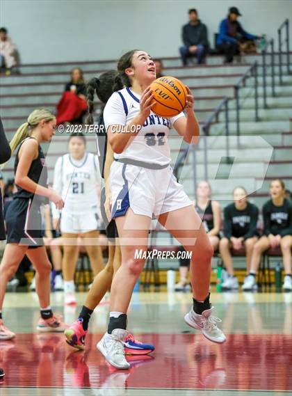 Thumbnail 2 in Viewmont vs. Hunter (Beetdigger Classic) photogallery.