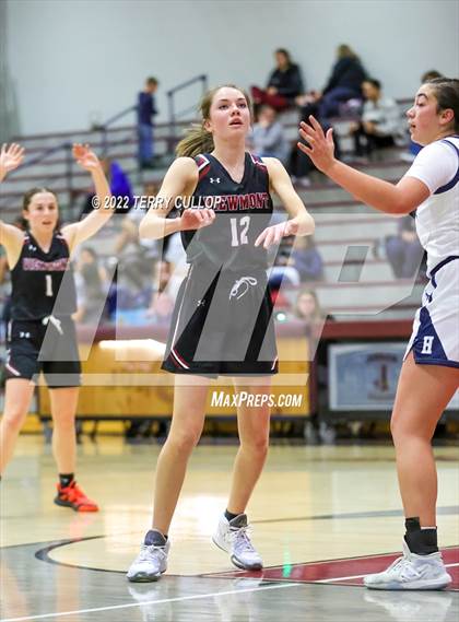 Thumbnail 3 in Viewmont vs. Hunter (Beetdigger Classic) photogallery.