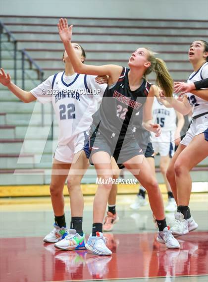 Thumbnail 3 in Viewmont vs. Hunter (Beetdigger Classic) photogallery.