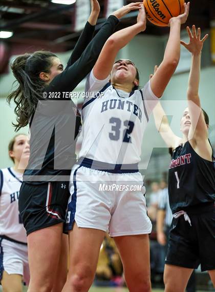 Thumbnail 2 in Viewmont vs. Hunter (Beetdigger Classic) photogallery.