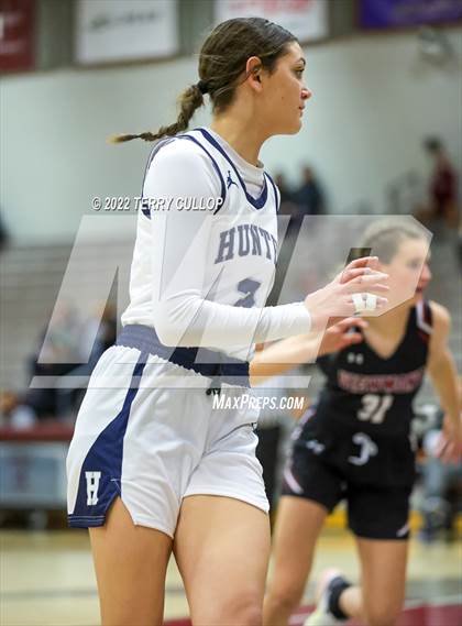Thumbnail 1 in Viewmont vs. Hunter (Beetdigger Classic) photogallery.