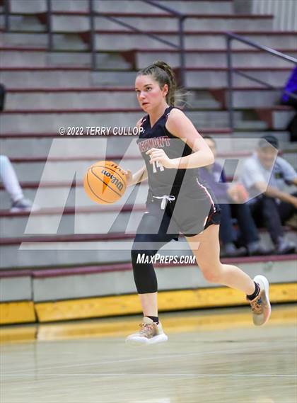 Thumbnail 1 in Viewmont vs. Hunter (Beetdigger Classic) photogallery.