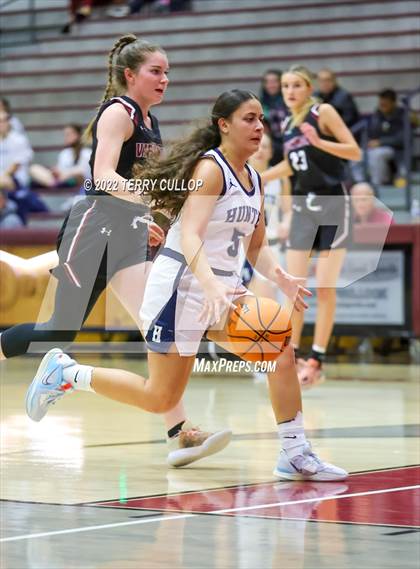 Thumbnail 3 in Viewmont vs. Hunter (Beetdigger Classic) photogallery.