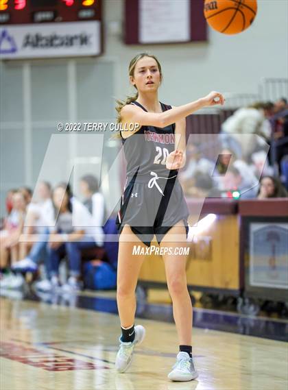 Thumbnail 3 in Viewmont vs. Hunter (Beetdigger Classic) photogallery.