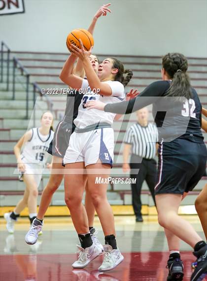 Thumbnail 1 in Viewmont vs. Hunter (Beetdigger Classic) photogallery.