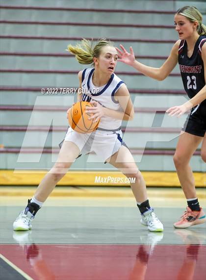 Thumbnail 3 in Viewmont vs. Hunter (Beetdigger Classic) photogallery.
