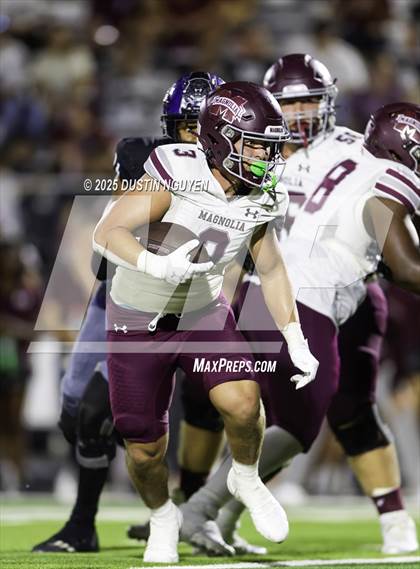 Thumbnail 1 in Magnolia @ College Station photogallery.
