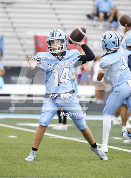 Thumbnail 2 in Sumner @ Newsome photogallery.