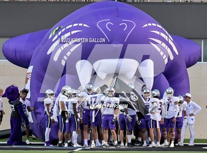 Thumbnail 3 in Paschal @ North Crowley photogallery.