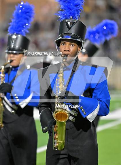 Thumbnail 3 in Paschal @ North Crowley photogallery.