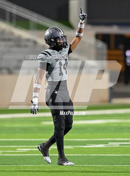 Thumbnail 1 in Paschal @ North Crowley photogallery.