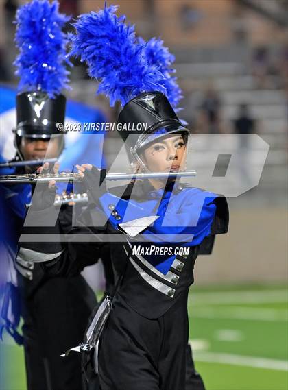 Thumbnail 3 in Paschal @ North Crowley photogallery.