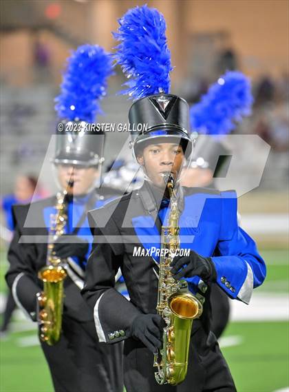 Thumbnail 3 in Paschal @ North Crowley photogallery.