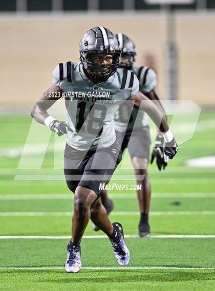 Thumbnail 1 in Paschal @ North Crowley photogallery.