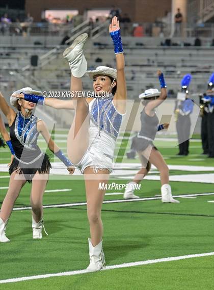Thumbnail 3 in Paschal @ North Crowley photogallery.
