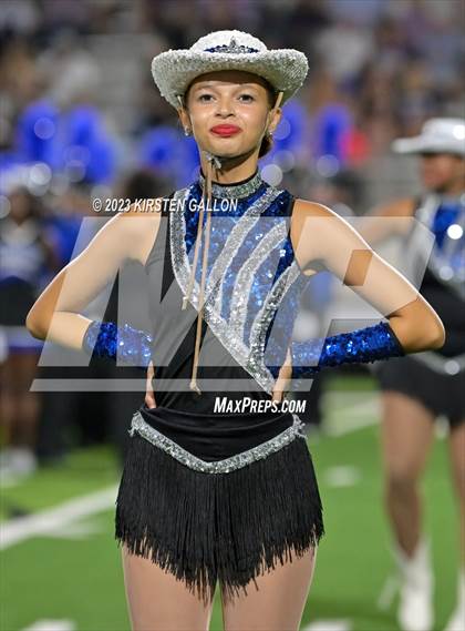 Thumbnail 1 in Paschal @ North Crowley photogallery.