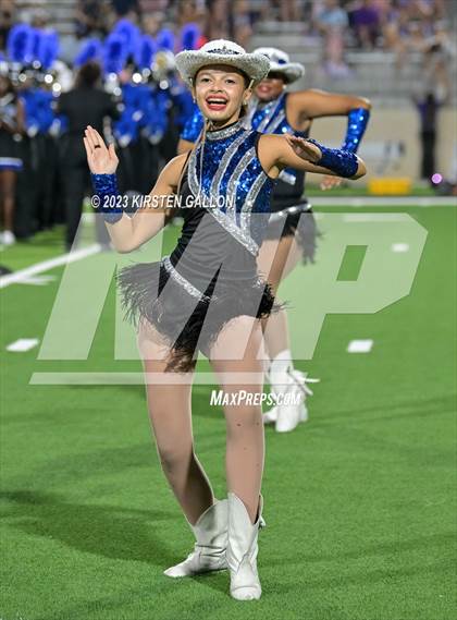 Thumbnail 1 in Paschal @ North Crowley photogallery.
