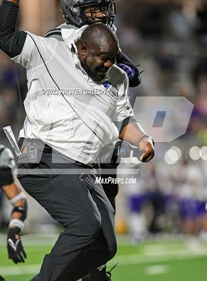 Thumbnail 2 in Paschal @ North Crowley photogallery.