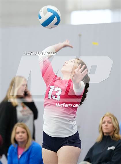 Thumbnail 2 in West Bloomfield vs. Dakota (Beast of the East) photogallery.
