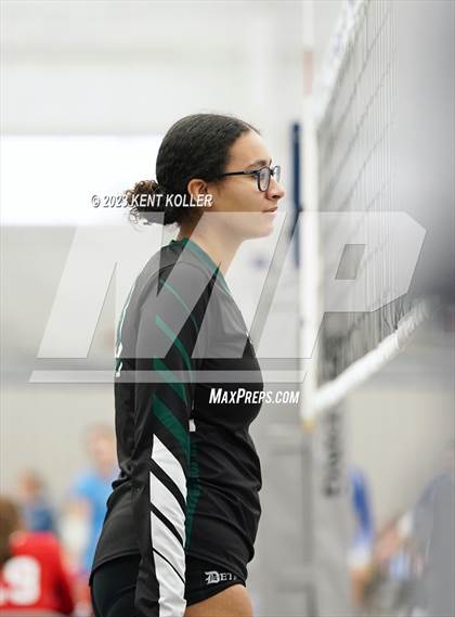 Thumbnail 1 in West Bloomfield vs. Dakota (Beast of the East) photogallery.