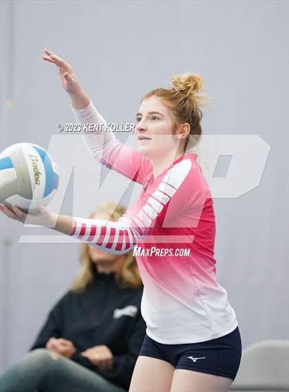 Thumbnail 3 in West Bloomfield vs. Dakota (Beast of the East) photogallery.