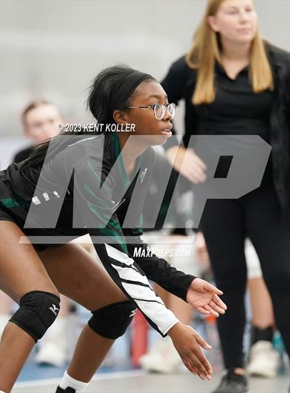 Thumbnail 2 in West Bloomfield vs. Dakota (Beast of the East) photogallery.