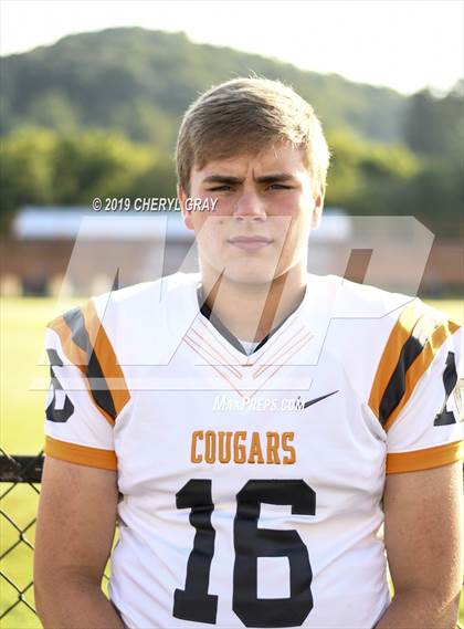 Thumbnail 2 in Sullivan Central (Team and Individual) photogallery.
