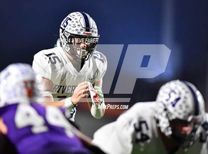 Thumbnail 1 in Chiawana @ Sumner (WIAA 4A Semifinal) photogallery.