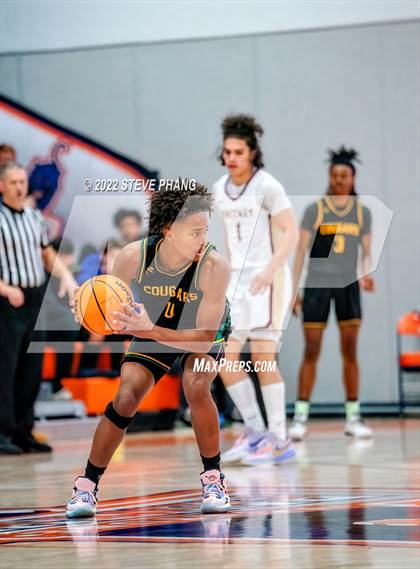 Thumbnail 3 in Whitney vs. Kennedy (Fortune Showcase) photogallery.
