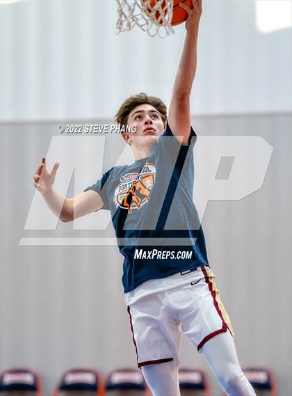 Thumbnail 1 in Whitney vs. Kennedy (Fortune Showcase) photogallery.