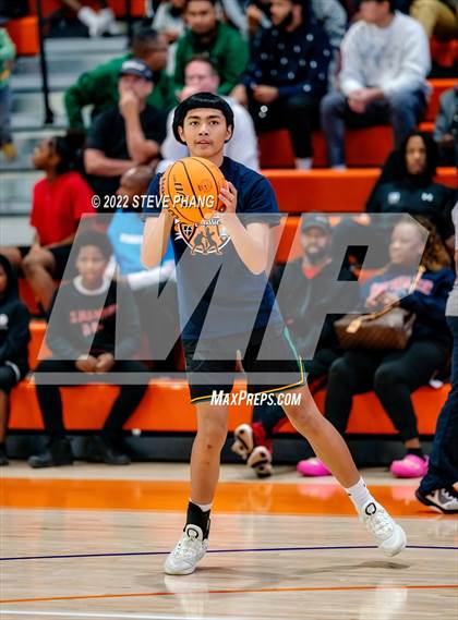 Thumbnail 1 in Whitney vs. Kennedy (Fortune Showcase) photogallery.