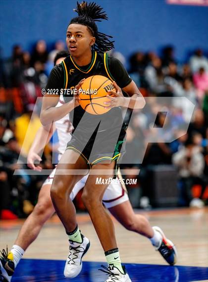 Thumbnail 2 in Whitney vs. Kennedy (Fortune Showcase) photogallery.