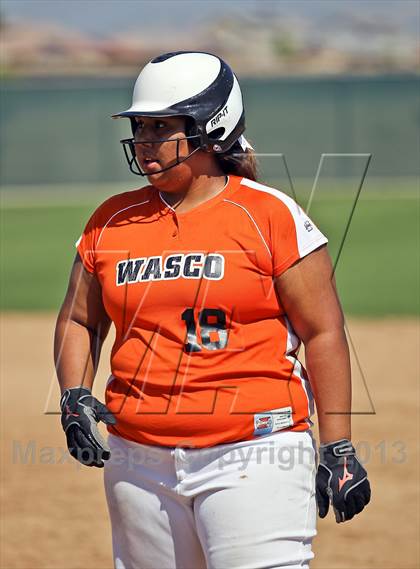 Thumbnail 2 in Wasco vs Kennedy (Mira Monte Invitational) photogallery.