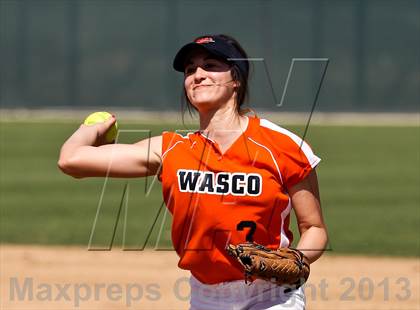 Thumbnail 2 in Wasco vs Kennedy (Mira Monte Invitational) photogallery.