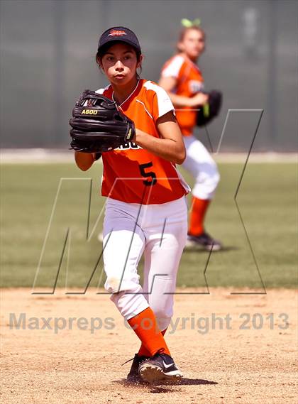 Thumbnail 1 in Wasco vs Kennedy (Mira Monte Invitational) photogallery.