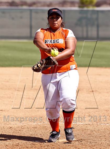 Thumbnail 1 in Wasco vs Kennedy (Mira Monte Invitational) photogallery.
