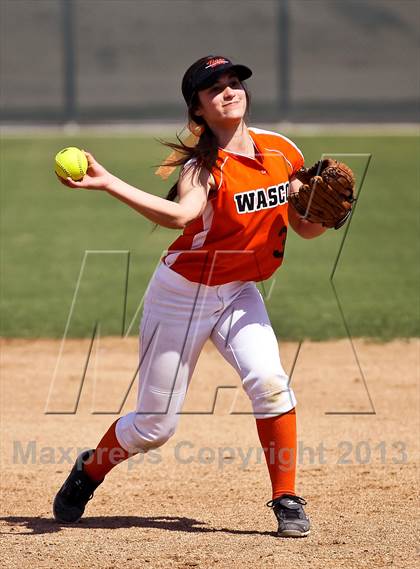 Thumbnail 3 in Wasco vs Kennedy (Mira Monte Invitational) photogallery.