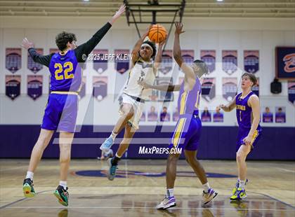 Thumbnail 1 in Cardinal Newman vs Tradition Prep (Holiday Classic of the Palm Beaches) photogallery.