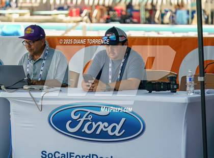 Thumbnail 2 in CIF-SS Division 1 Finals photogallery.