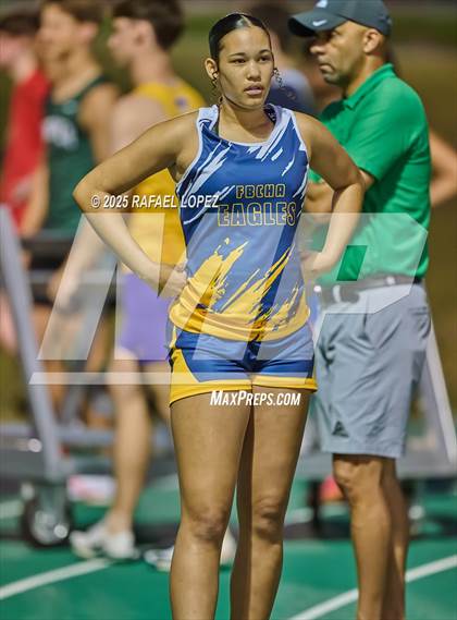 Thumbnail 2 in Cooper Dragon Invitational (100M) photogallery.